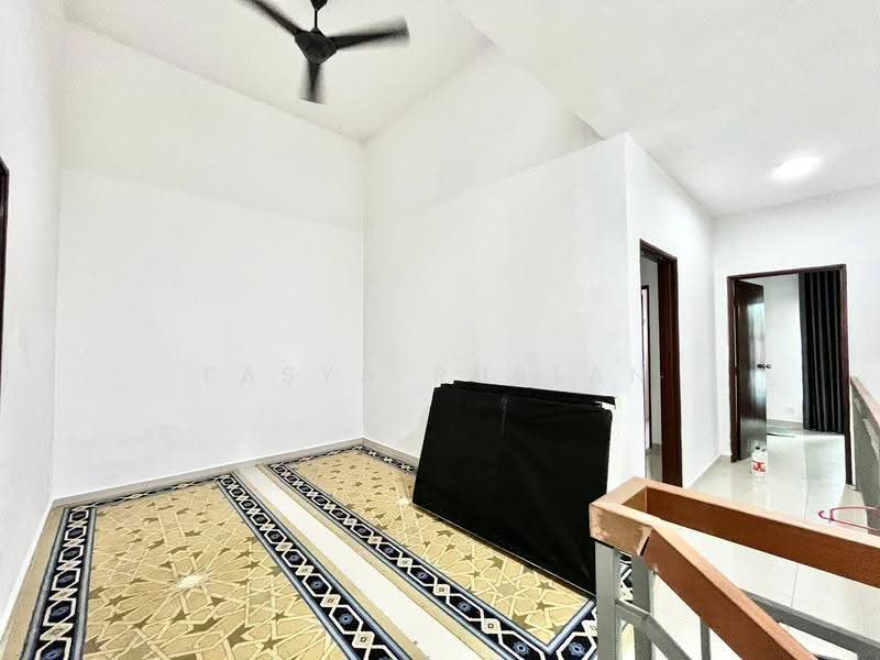 2-storey Terraced House for Sale in Seksyen 30 (Shah Alam) - Tasya Ruslan - PropertyGuru.com.my