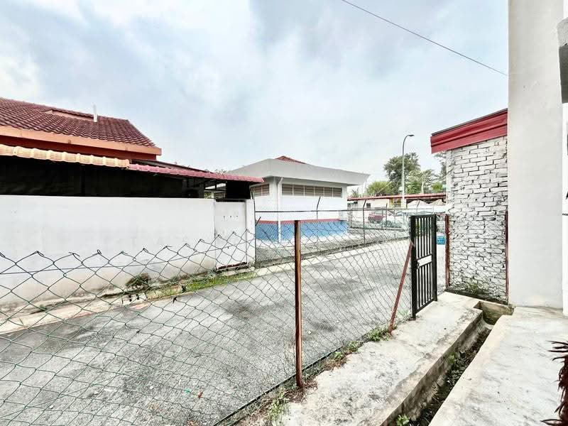 2-storey Terraced House for Sale in Seksyen 30 (Shah Alam) - Tasya Ruslan - PropertyGuru.com.my