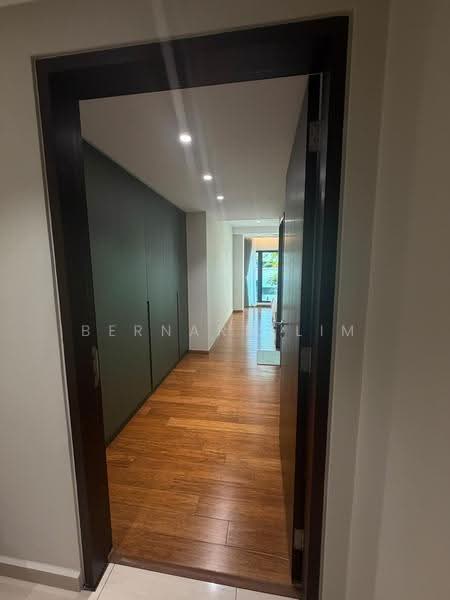 Kediaman Servis untuk Disewa di Molek Pine 4 - Bernard Lim - PropertyGuru.com.my