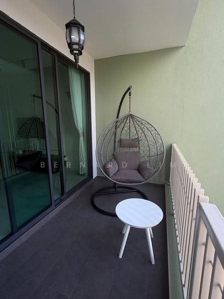 Kediaman Servis untuk Disewa di Molek Pine 4 - Bernard Lim - PropertyGuru.com.my