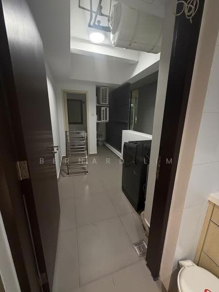Kediaman Servis untuk Disewa di Molek Pine 4 - Bernard Lim - PropertyGuru.com.my