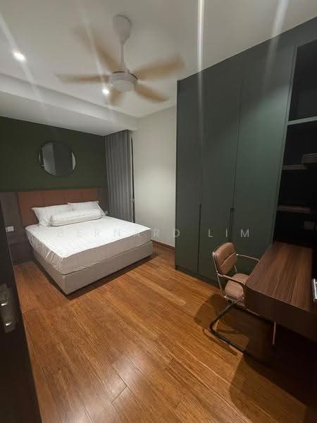 Kediaman Servis untuk Disewa di Molek Pine 4 - Bernard Lim - PropertyGuru.com.my
