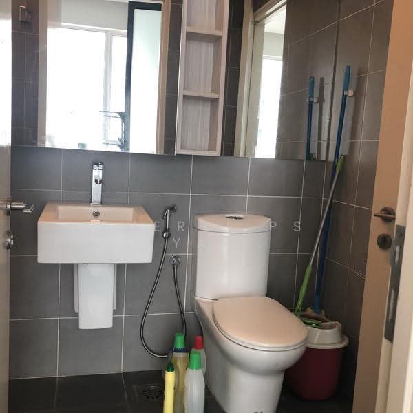 Kediaman Servis untuk Disewa di Garden Plaza - Cheryl PS Yap - Bathroom - PropertyGuru.com.my