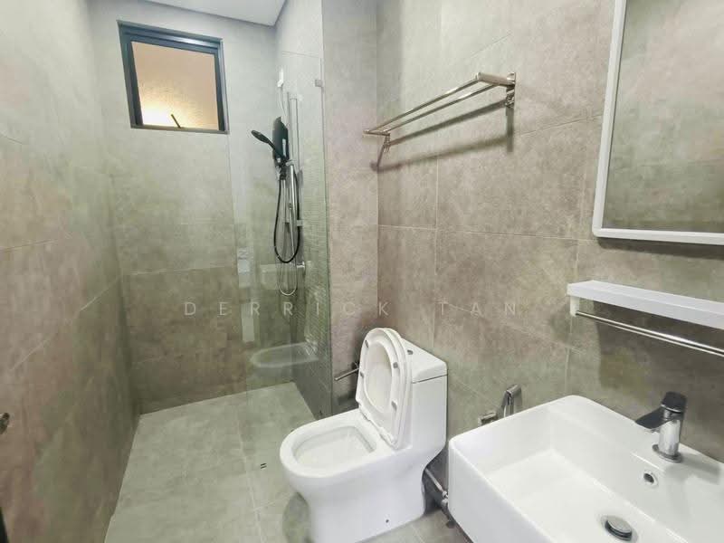 Kediaman Servis untuk Disewa di The Birch - Derrick Tan - Bathroom - PropertyGuru.com.my