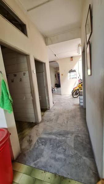 Terraced House for Sale in Kepong Baru (Kepong) - Jack Yap - Corridor - PropertyGuru.com.my