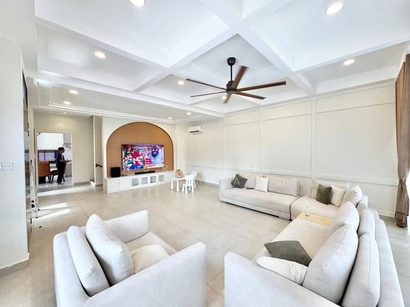 Rumah Teres untuk Dijual di Cyberjaya (Selangor) - Nurul Ain Muharam - Living Room - PropertyGuru.com.my