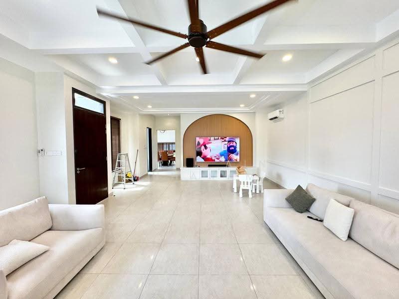 Rumah Teres untuk Dijual di Cyberjaya (Selangor) - Nurul Ain Muharam - Living Room - PropertyGuru.com.my