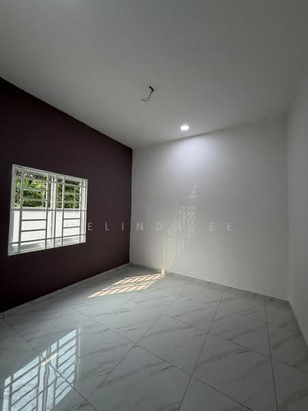 1-storey Terraced House for Sale in Taman Indah (Tampoi) - Melinda Ee - Interior - PropertyGuru.com.my