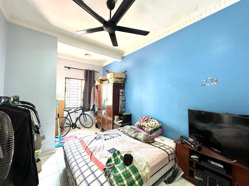 Rumah Teres 2-Tingkat untuk Dijual di Taman Puncak Saujana (Kajang) - Abdul Qadir - Bedroom - PropertyGuru.com.my