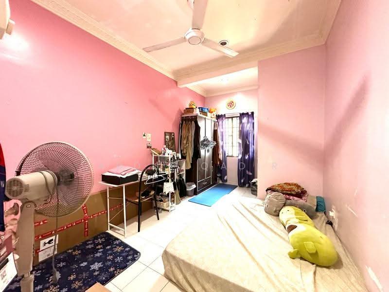 Rumah Teres 2-Tingkat untuk Dijual di Taman Puncak Saujana (Kajang) - Abdul Qadir - Bedroom - PropertyGuru.com.my