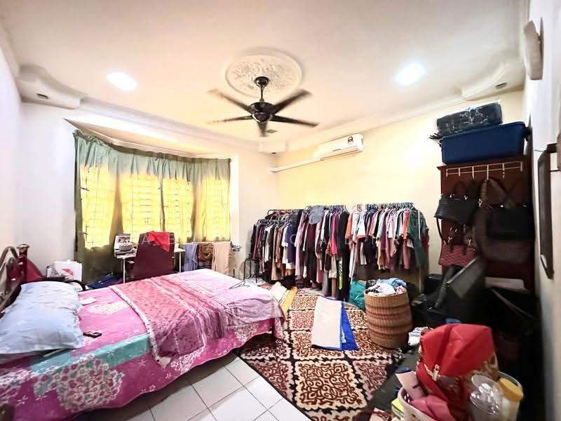 Rumah Teres 2-Tingkat untuk Dijual di Taman Puncak Saujana (Kajang) - Abdul Qadir - Bedroom - PropertyGuru.com.my