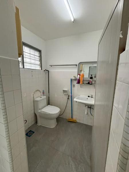 1-storey Terraced House for Sale in Taman Universiti (Skudai) - Jocelyn Lee - PropertyGuru.com.my