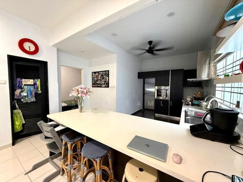 2-storey Terraced House for Sale in Denai Alam (Shah Alam) - Ishak Ramli - Kitchen - PropertyGuru.com.my