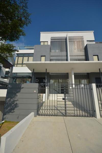 Semi-Detached House for Sale in Lake Fields (Sungai Besi) - Edmund Lee - PropertyGuru.com.my