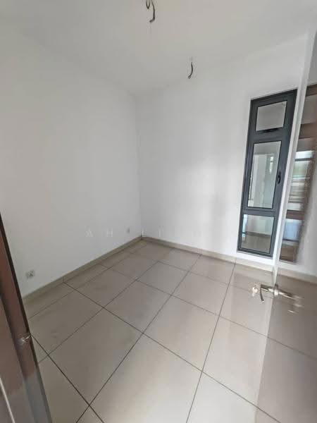 Service Residence for Sale at 8Scape Residence @ Sutera - Ah Liang - PropertyGuru.com.my