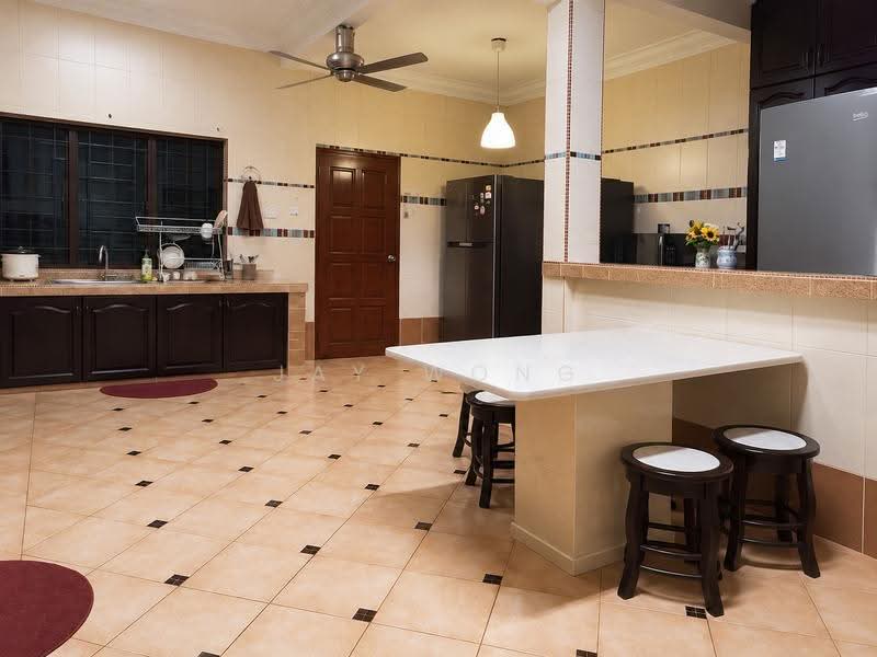 Semi-Detached House for Sale in Taman Sri Muda (Shah Alam) - Jay Wong - Kitchen - PropertyGuru.com.my