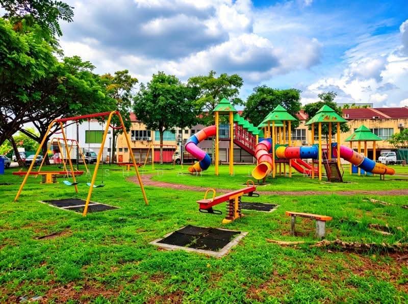 Rumah Berkembar untuk Dijual di Taman Mutiara Bukit Raja 2 (Kapar) - Rashidah Juremi - Exterior - PropertyGuru.com.my