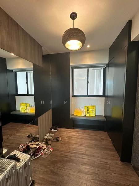 Condominium for Sale at Gurney Paragon - Paul Pheong - Entrance - PropertyGuru.com.my