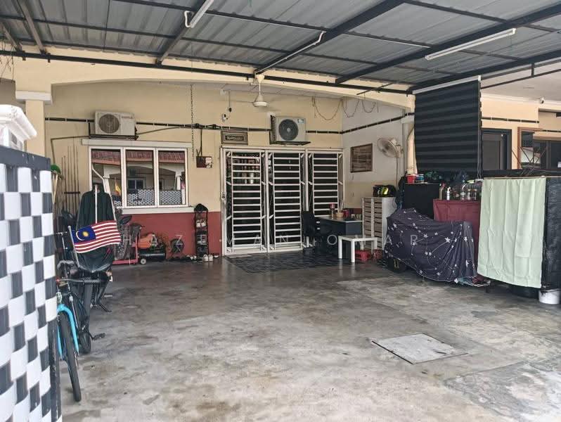 1-storey Terraced House for Sale in Kampung Rantau Panjang (Kapar) - Hazeman Omar - Exterior - PropertyGuru.com.my