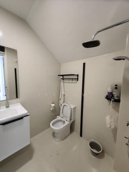 Semi-Detached House for Sale in Taman Ekoflora (Johor Bahru) - Ivy Low - Bathroom - PropertyGuru.com.my