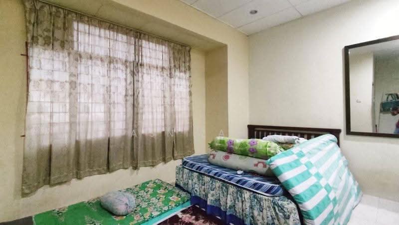 Rumah Teres 2-Tingkat untuk Dijual di Taman Putra Bertam (Kepala Batas) - Hasnizam . - PropertyGuru.com.my