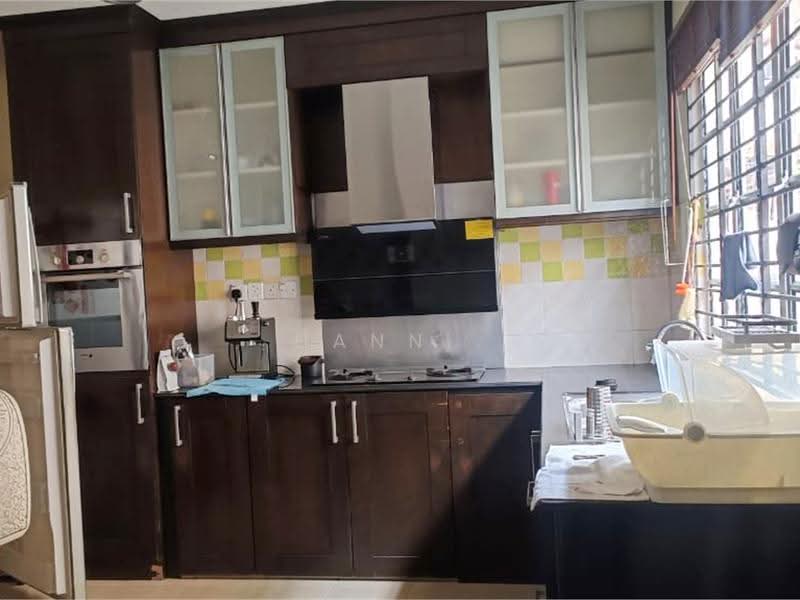 Terraced House for Rent in Bandar Puteri Puchong (Puchong) - Hann . - Kitchen - PropertyGuru.com.my