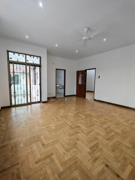 Rumah Berkembar untuk Dijual di Taman Impian Emas (Skudai) - Hong En Yap - Master Room - PropertyGuru.com.my