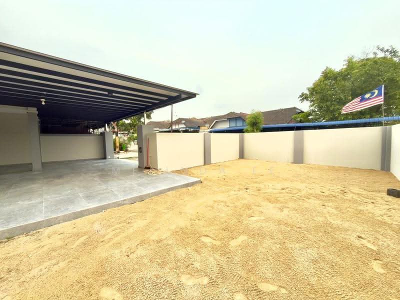 1-storey Terraced House for Sale in Taman Universiti (Skudai) - Melinda Ee - Exterior - PropertyGuru.com.my