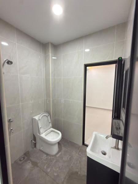 1-storey Terraced House for Sale in Taman Universiti (Skudai) - Melinda Ee - Bathroom - PropertyGuru.com.my