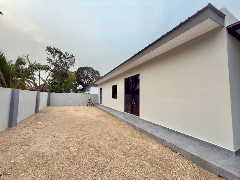 1-storey Terraced House for Sale in Taman Universiti (Skudai) - Melinda Ee - Exterior - PropertyGuru.com.my