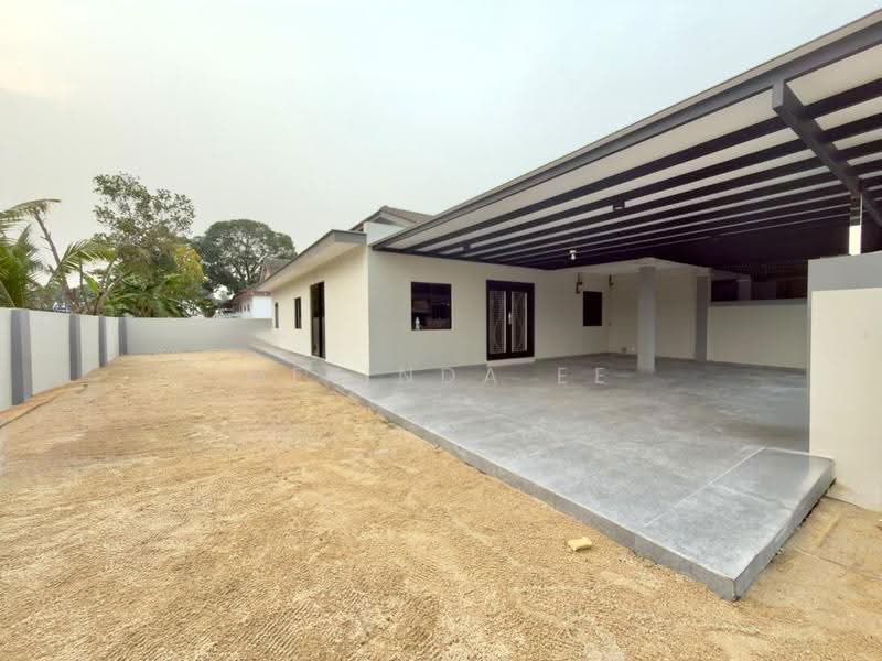 1-storey Terraced House for Sale in Taman Universiti (Skudai) - Melinda Ee - Exterior - PropertyGuru.com.my