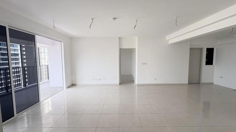 Kondominium untuk Dijual di Jelutong Central Residence - Suzan Beh - Living Room - PropertyGuru.com.my