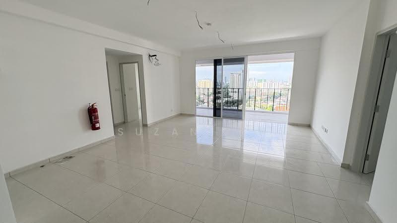 Kondominium untuk Dijual di Jelutong Central Residence - Suzan Beh - Living Room - PropertyGuru.com.my
