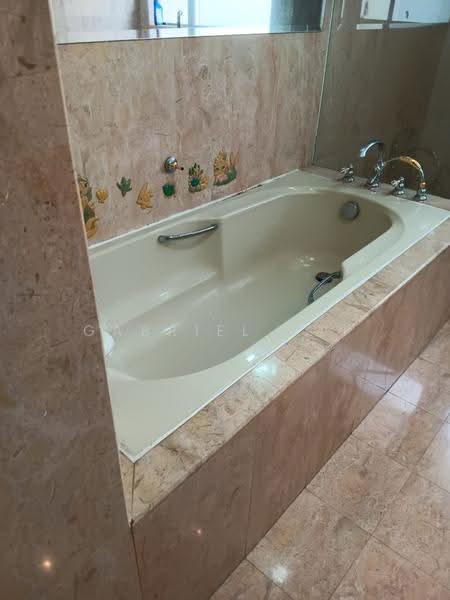 Kondominium untuk Dijual di Sri Penaga - Gabriel Yap - Bathroom - PropertyGuru.com.my