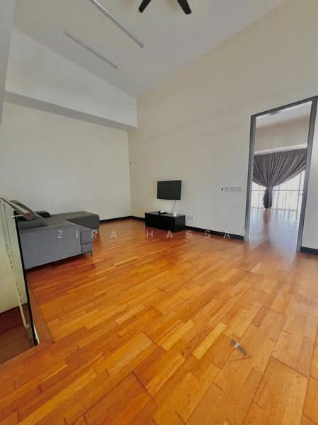 Rumah Teres 3-Tingkat untuk Disewa di Cyberjaya (Selangor) - Zira Hassan - Living Room - PropertyGuru.com.my