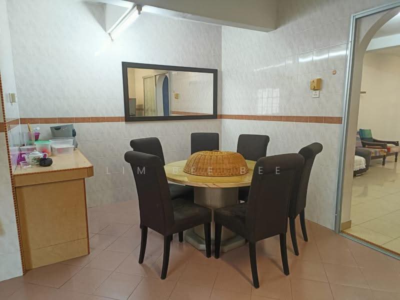 Terraced House for Sale in Garden Avenue (Seremban 2) - Lim Bee Bee - Dining Room - PropertyGuru.com.my