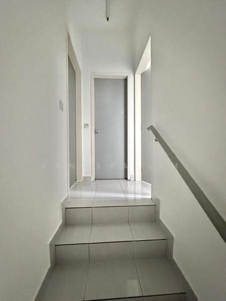 2-storey Terraced House for Sale in Setia Eco Gardens (Gelang Patah) - Vanessa Lim - Corridor - PropertyGuru.com.my