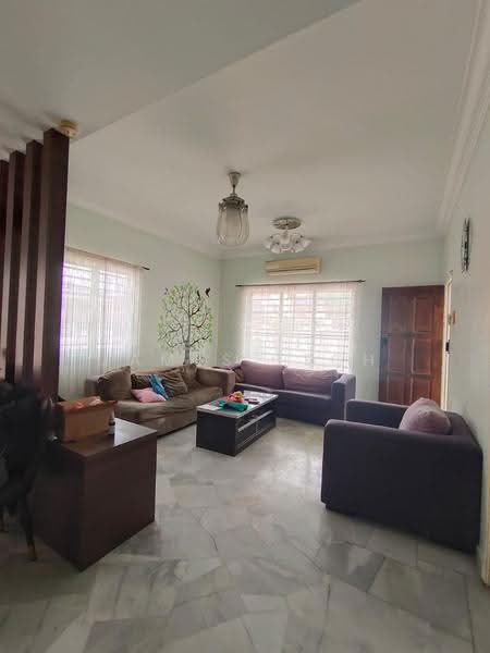Rumah Teres 1.5-Tingkat untuk Dijual di Bandar Bukit Raja (Klang) - James Teoh - Living Room - PropertyGuru.com.my