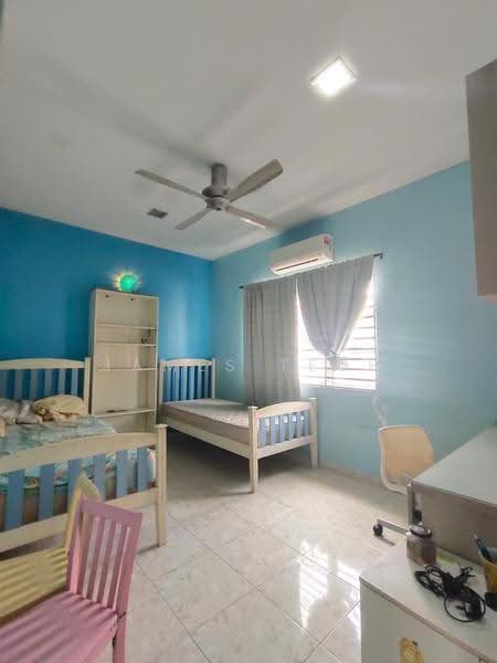 Rumah Teres 1.5-Tingkat untuk Dijual di Bandar Bukit Raja (Klang) - James Teoh - Bedroom - PropertyGuru.com.my