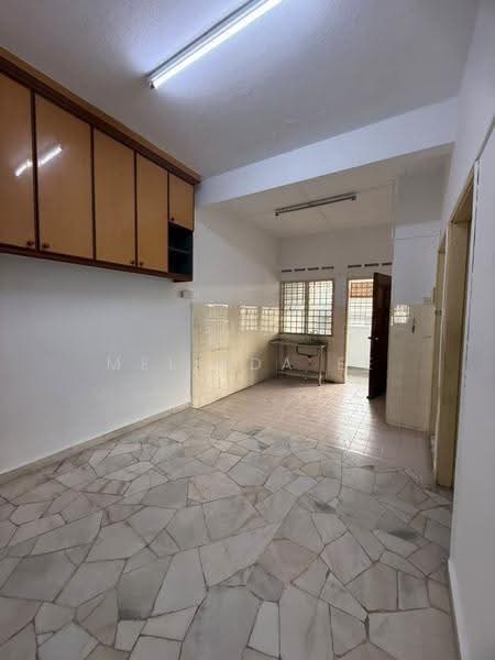 Rumah Teres 1-Tingkat untuk Dijual di Taman Selesa Jaya (Iskandar Puteri (Nusajaya)) - Melinda Ee - Kitchen - PropertyGuru.com.my