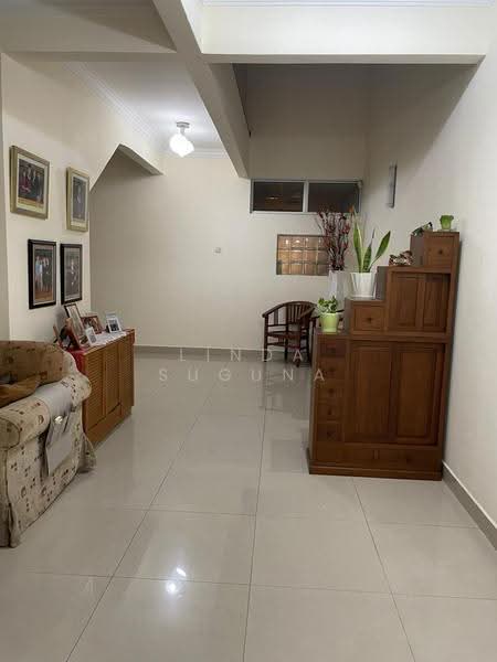 Rumah Teres 2-Tingkat untuk Dijual di Putra Heights (Subang Jaya) - Linda Suguna - Living Room - PropertyGuru.com.my