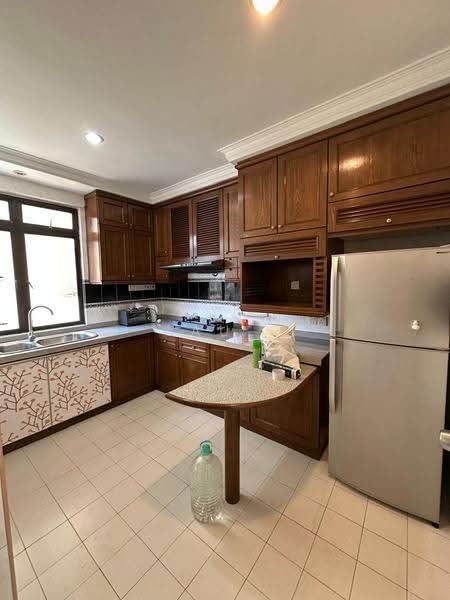 Apartment for Rent at Lavinia Apartments - LAU . - Kitchen - PropertyGuru.com.my