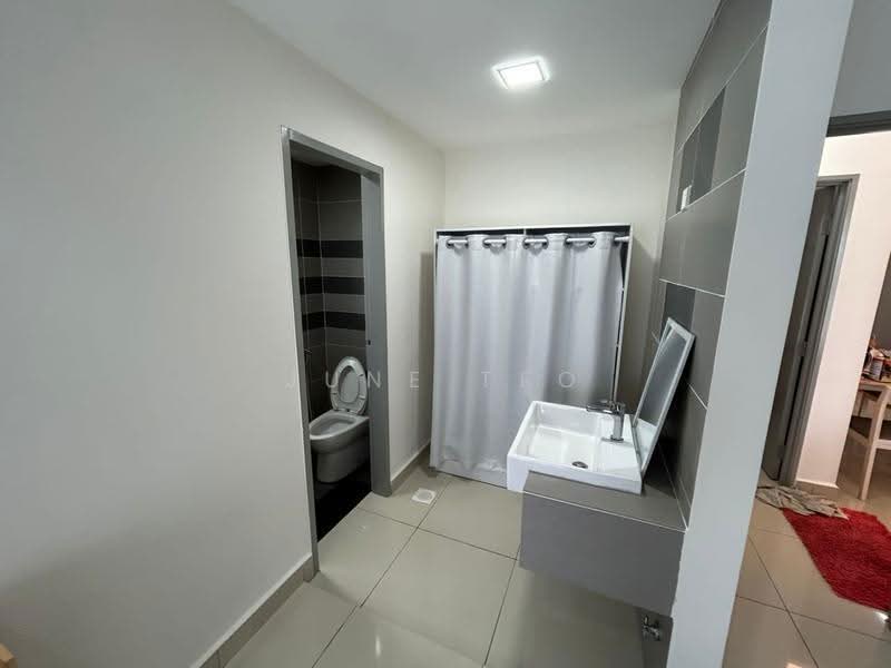 Kediaman Servis untuk Disewa di G Residence - June Teo - Bathroom - PropertyGuru.com.my
