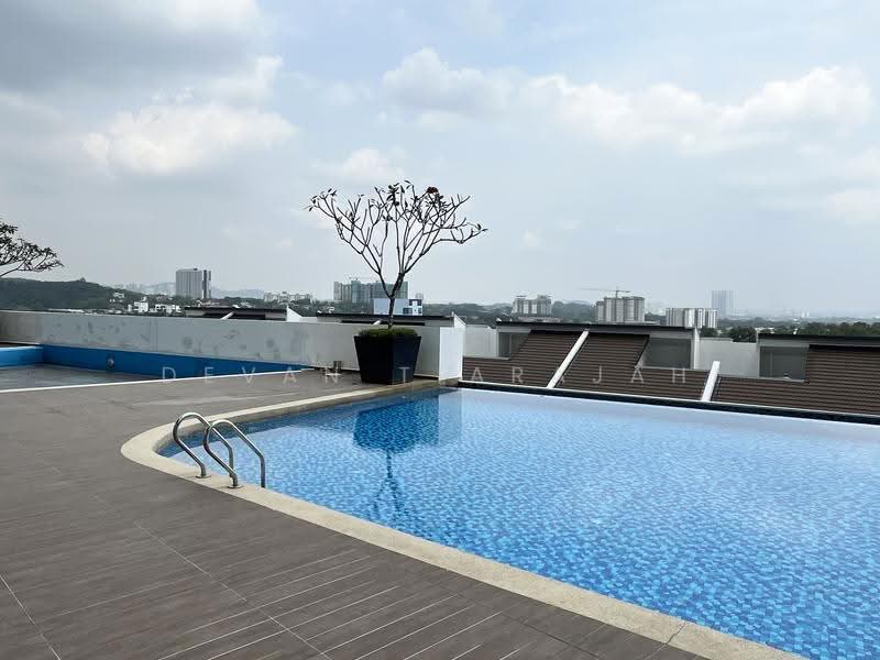 Kondominium untuk Disewa di Resilion Residence - Devan Tiarajah - Pool - PropertyGuru.com.my