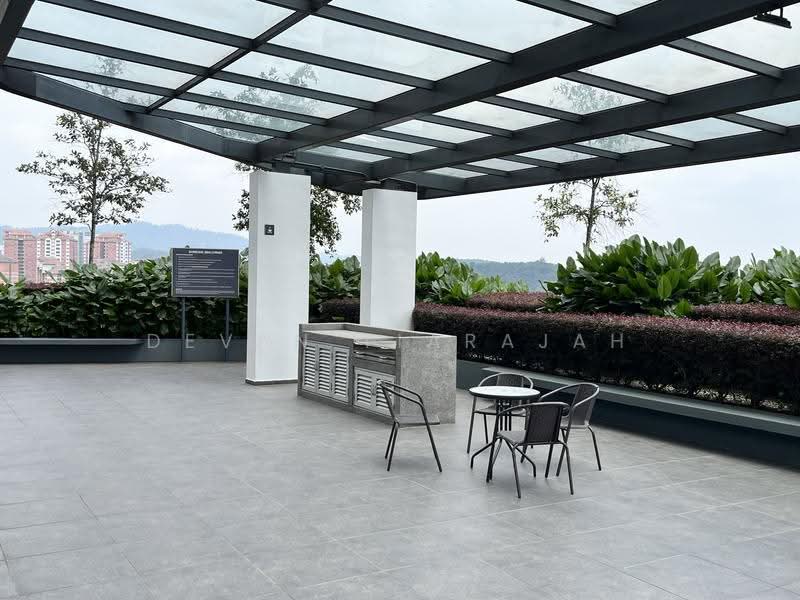 Kondominium untuk Disewa di Resilion Residence - Devan Tiarajah - BBQ pit and small hall beside - PropertyGuru.com.my