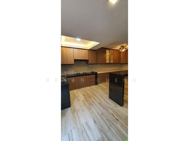 Terraced House for Sale in Bandar Kinrara Seksyen 1 (Bandar Kinrara) - Bryan Cheng - Kitchen - PropertyGuru.com.my