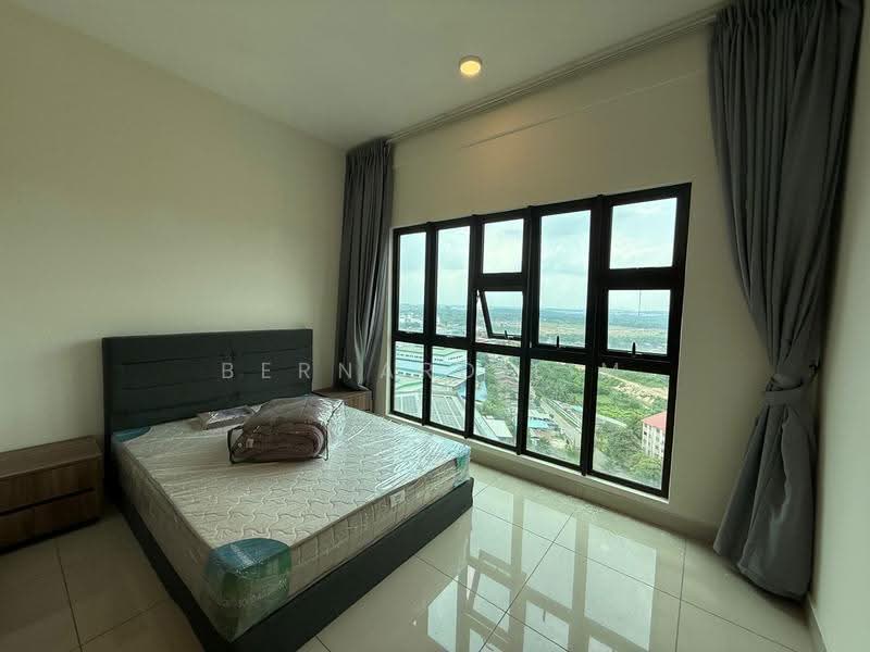 Kediaman Servis untuk Dijual di G Residence - Bernard Lim - Bedroom - PropertyGuru.com.my