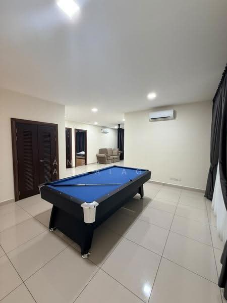 Rumah Berkembar untuk Dijual di Country Heights (Kajang) - Anbalagee Anbalagee - Living Room - PropertyGuru.com.my