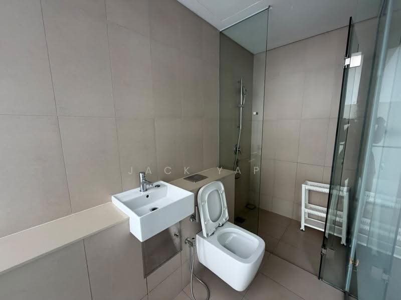 Kondominium untuk Disewa di The Fennel - Jack Yap - Bathroom - PropertyGuru.com.my