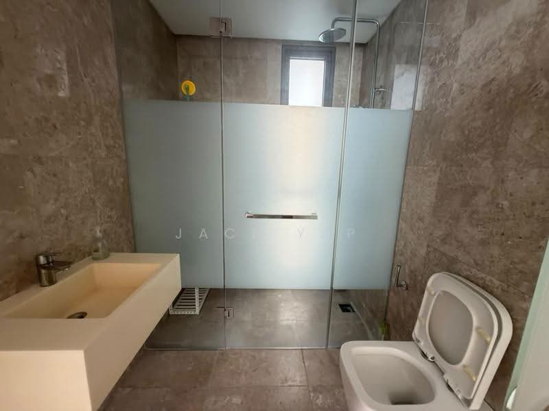 Kondominium untuk Disewa di The Fennel - Jack Yap - Bathroom - PropertyGuru.com.my
